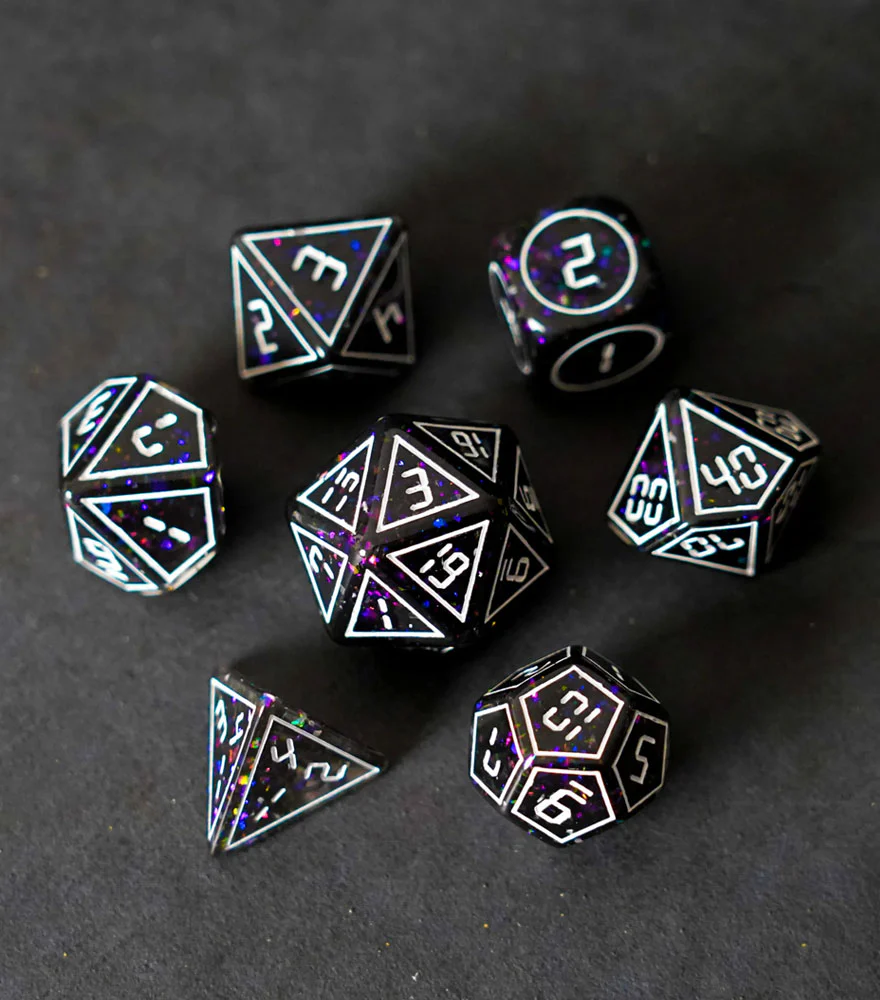 FanRoll Resin 16mm Dice Set (Framed Void) - Image 2