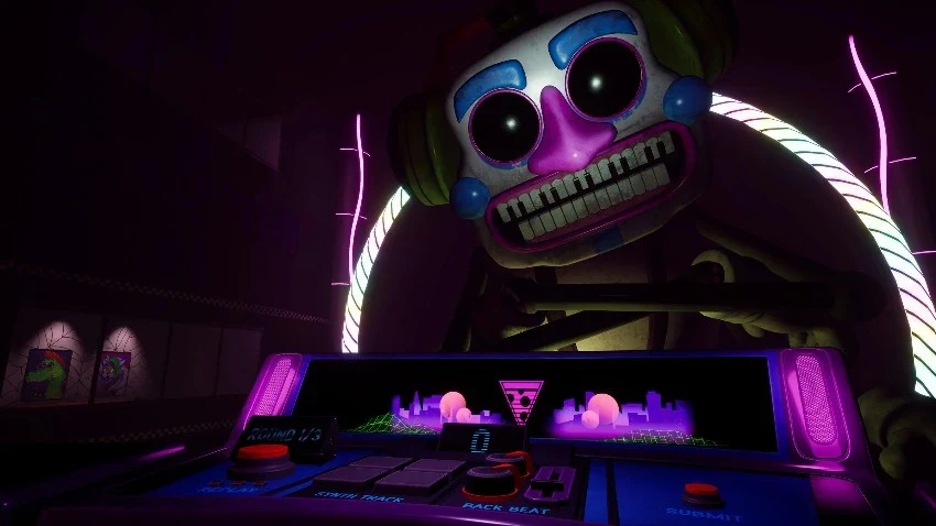 Five Nights at Freddys Help Wanted 2 - Image 3