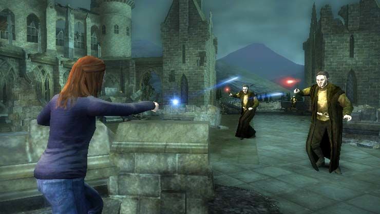Harry Potter and the Deathly Hallows: Part 2 (Pre-Owned) - Image 3