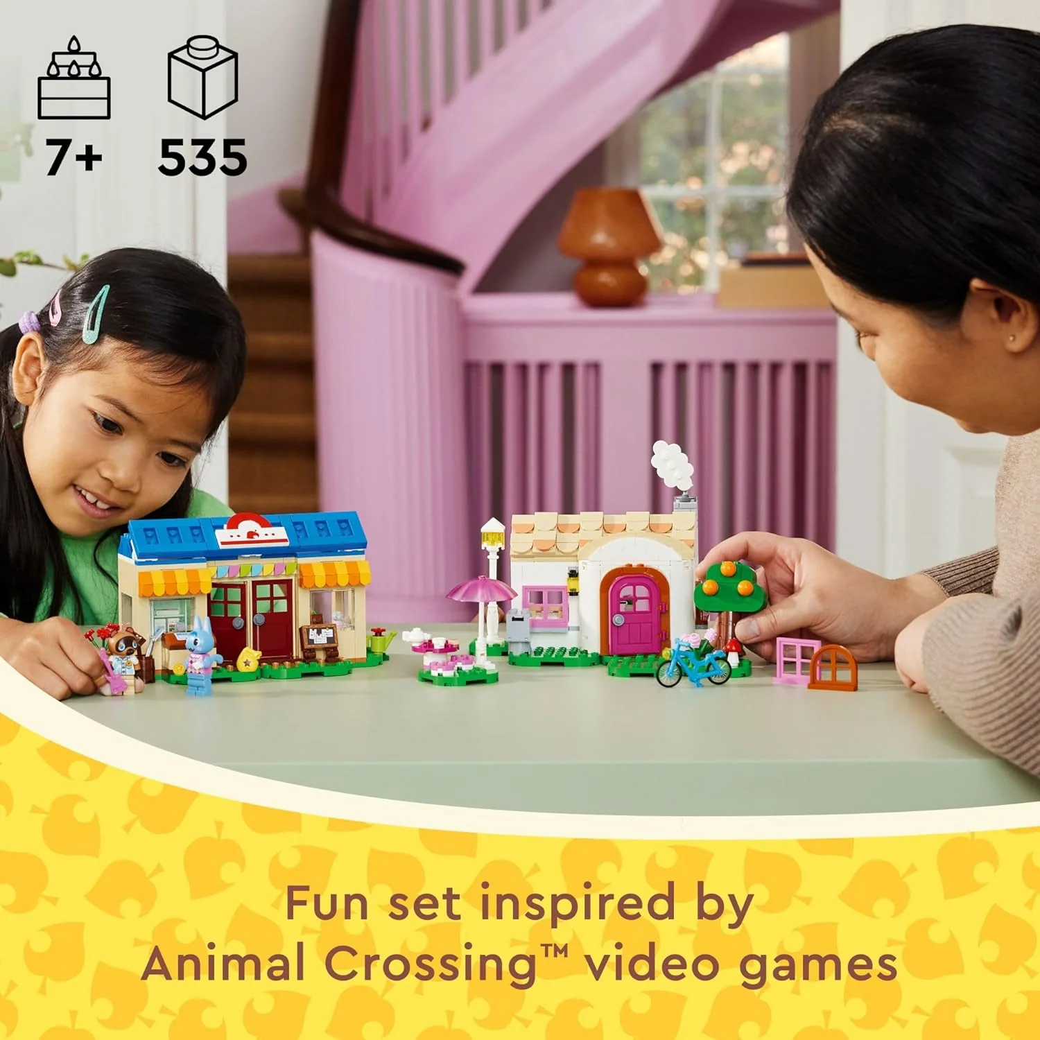 LEGO Animal Crossing: Nook's Cranny & Rosie's House Set 77050 - Image 2
