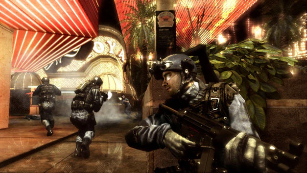 Tom Clancy's Rainbow Six Vegas (Pre-Owned) - Image 2