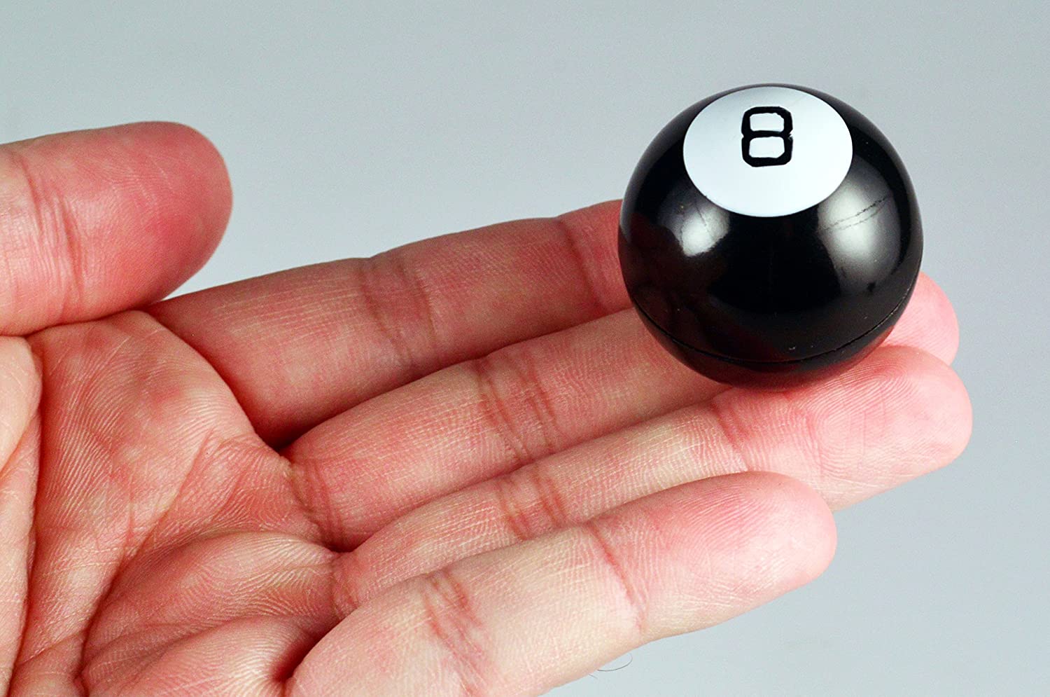 World's Smallest Magic 8 Ball - Image 3